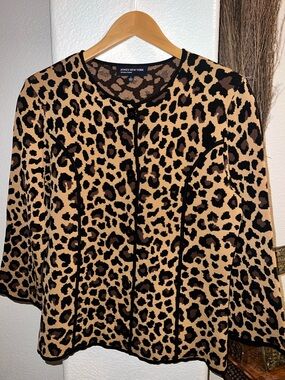 Jones New York Leopard Print Cardigan in Tan, Black & Brown